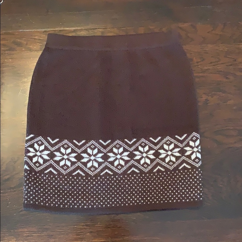 olive & oak skirt size med